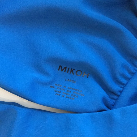 Mikoh Blue ‘Kahala’ CrissCross Top - Picture 3 of 4